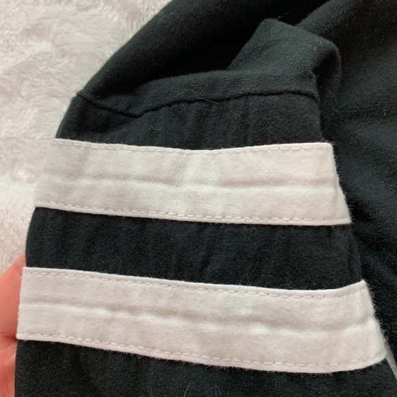 Nightmare Before Christmas long sleeved t-shirt - Picture 7 of 11